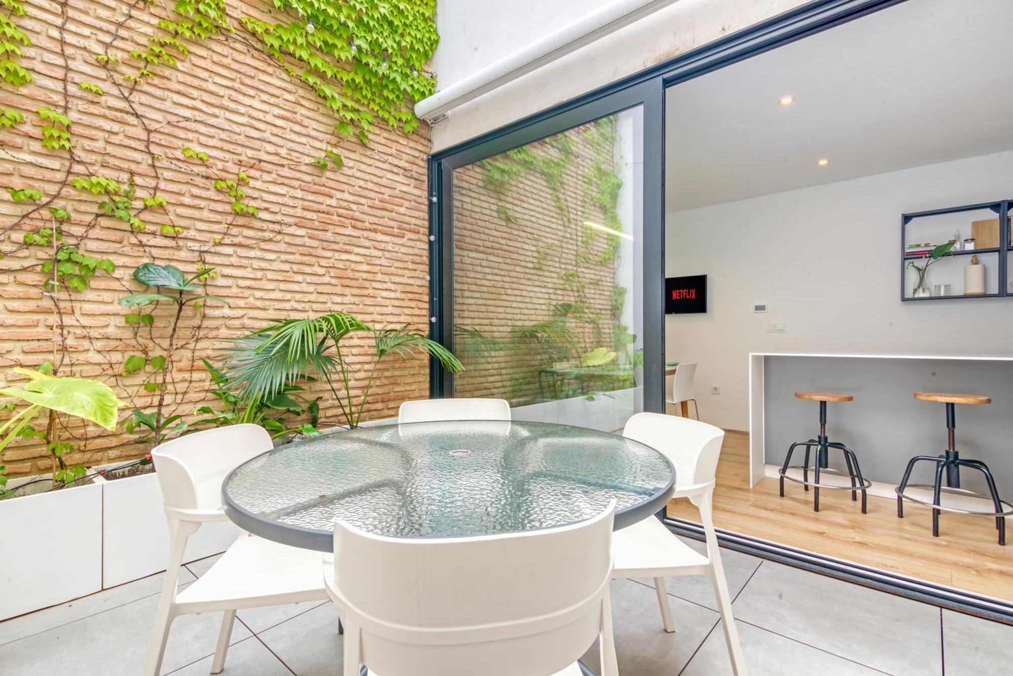 Villa Leonalba House Private Private Rooftop Private Pool Private Andalusian Courtyard Free Parking Bbq 8 Guests *